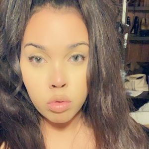 Meet your Posher, Adrian